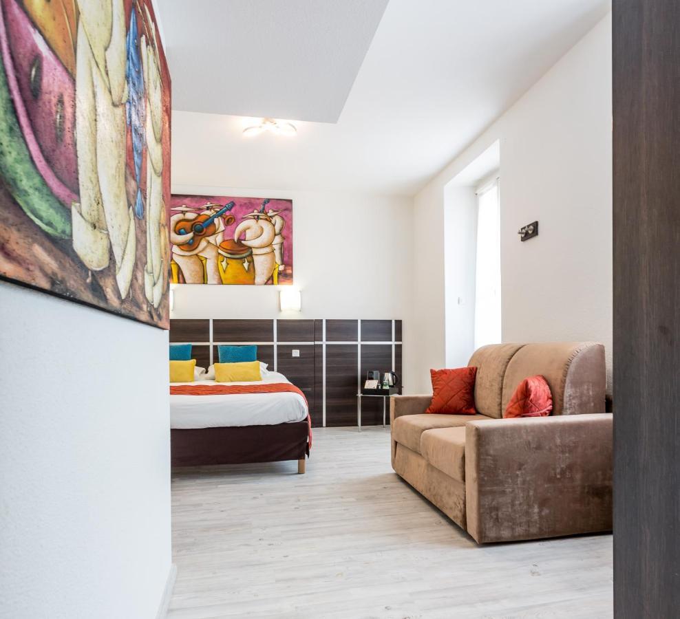 Hotel Le Centre Грама Экстерьер фото